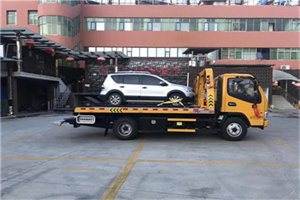 修水附近汽车拖车电话