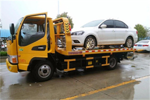 修水附近拖车救援24小时服务热线